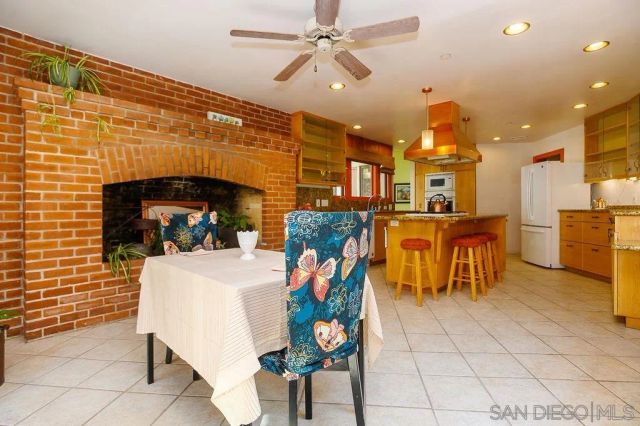 9707 Shadow Rd, La Mesa, CA 91941