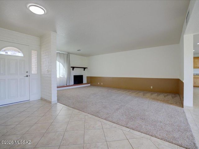 10673 E Camino Quince, Tucson, AZ 85748