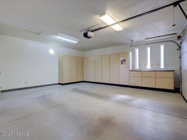 10673 E Camino Quince, Tucson, AZ 85748