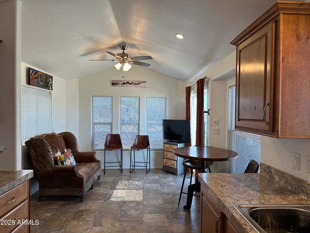 21245 WESTWARD VIEW Road 248, Congress, AZ 85332