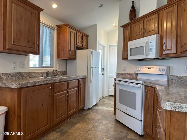 21245 WESTWARD VIEW Road 248, Congress, AZ 85332