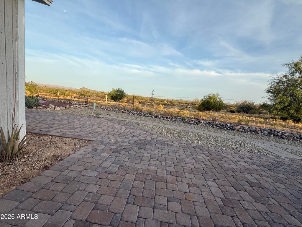 21245 WESTWARD VIEW Road 248, Congress, AZ 85332 — photo 2