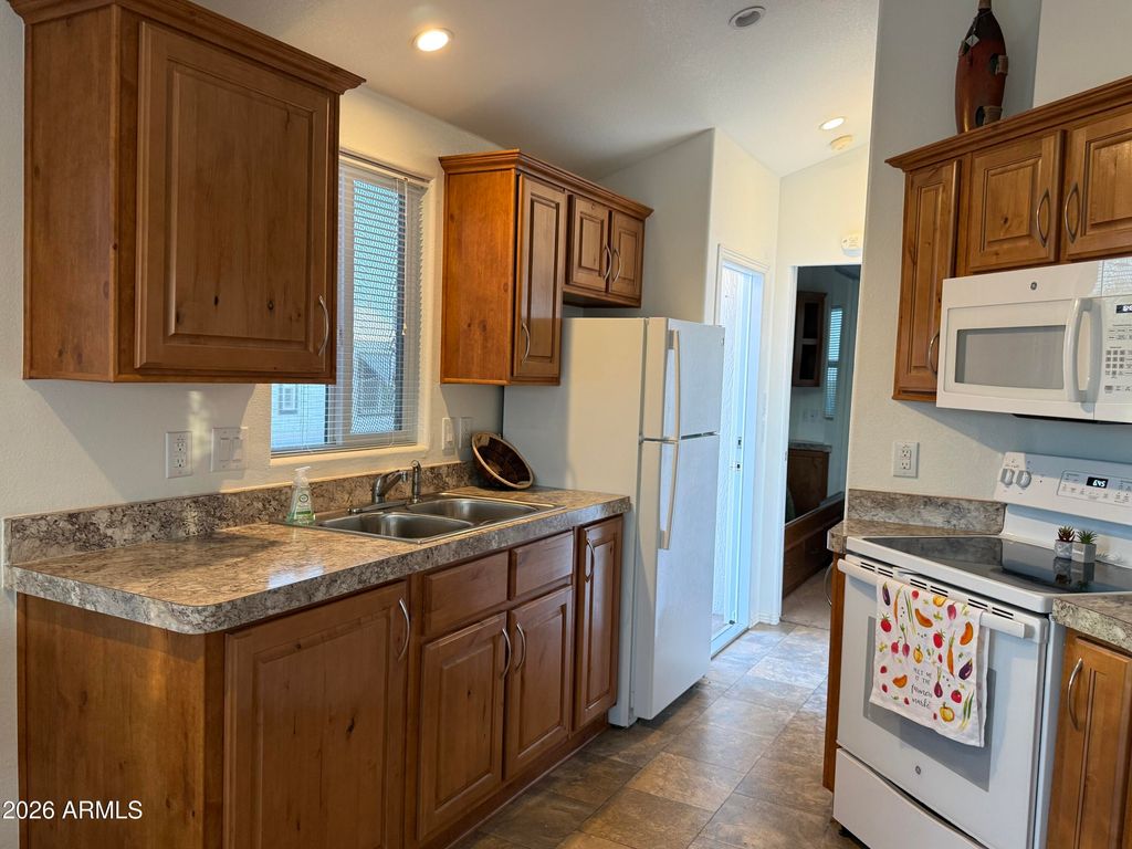 21245 WESTWARD VIEW Road 248, Congress, AZ 85332 — photo 4