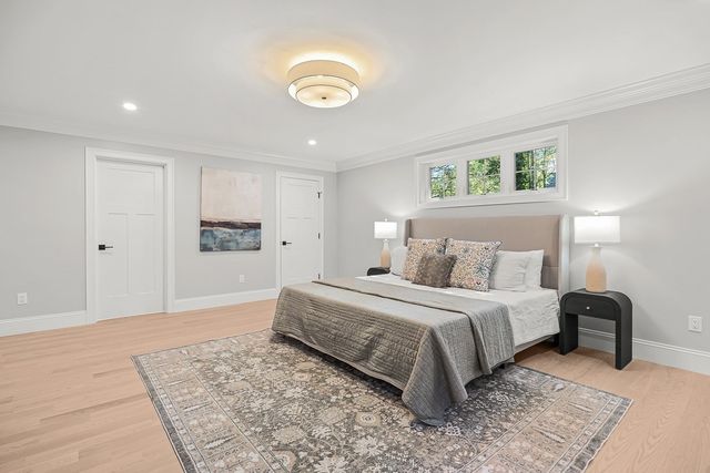 23 Wareland Rd, Wellesley, MA 02481