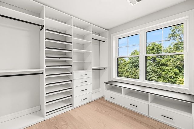 23 Wareland Rd, Wellesley, MA 02481