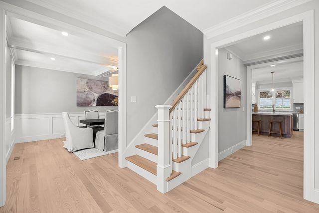 23 Wareland Rd, Wellesley, MA 02481
