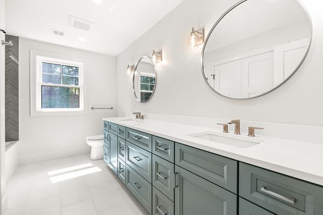 23 Wareland Rd, Wellesley, MA 02481