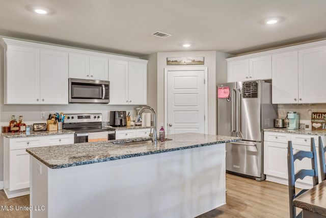 18405 Elkwood Drive, Gulfport, MS 39503