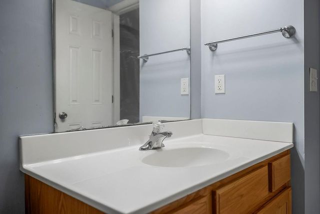 32643 W 172nd Street, Gardner, KS 66030