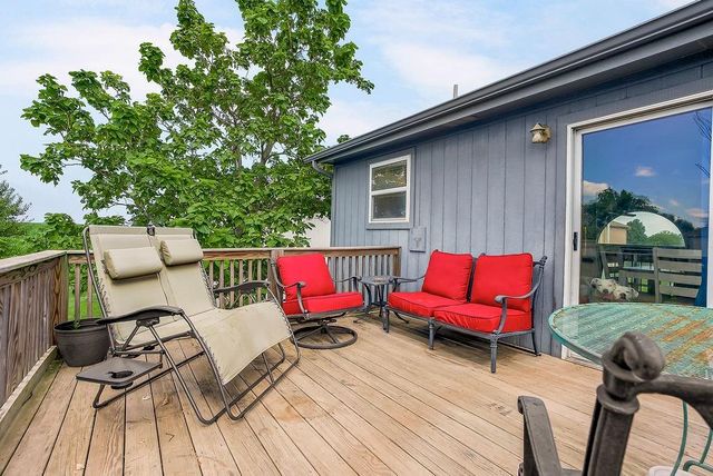 32643 W 172nd Street, Gardner, KS 66030