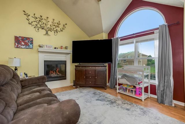 32643 W 172nd Street, Gardner, KS 66030