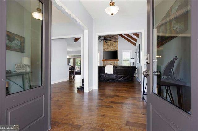 61 Roberson Drive, Cartersville, GA 30121