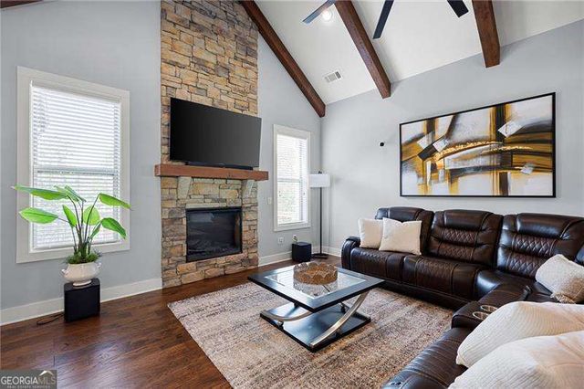 61 Roberson Drive, Cartersville, GA 30121