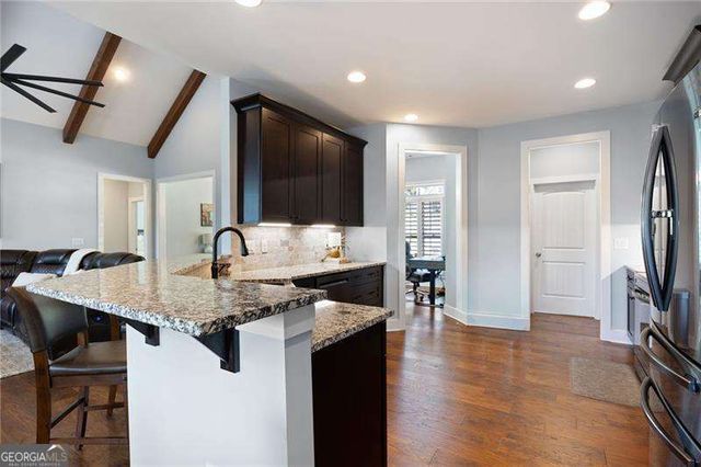 61 Roberson Drive, Cartersville, GA 30121