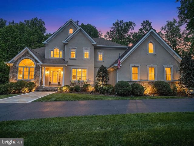 1109 NIELSON ST, Mclean, VA 22102