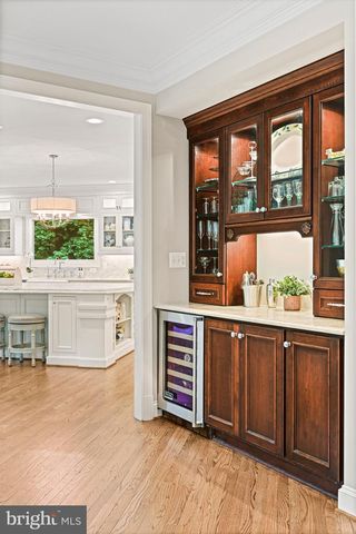 1109 NIELSON ST, Mclean, VA 22102