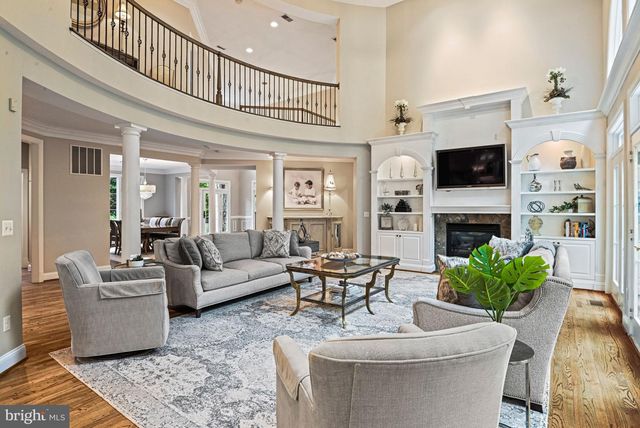 1109 NIELSON ST, Mclean, VA 22102