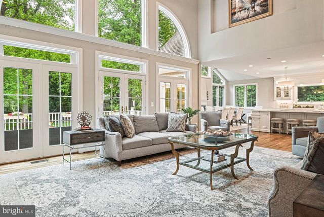 1109 NIELSON ST, Mclean, VA 22102