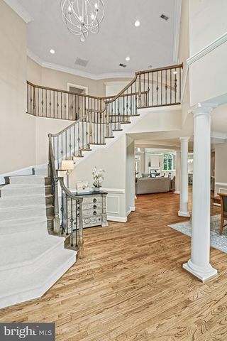 1109 NIELSON ST, Mclean, VA 22102