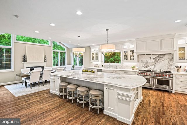 1109 NIELSON ST, Mclean, VA 22102
