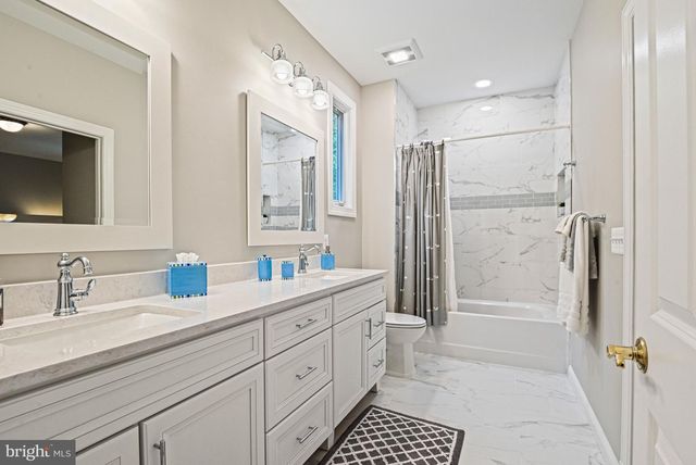 1109 NIELSON ST, Mclean, VA 22102