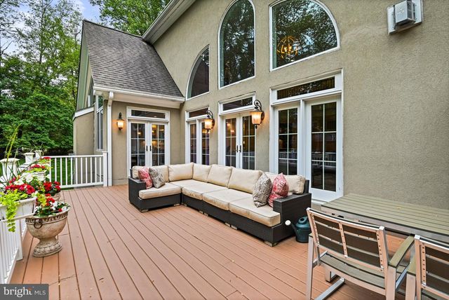 1109 NIELSON ST, Mclean, VA 22102
