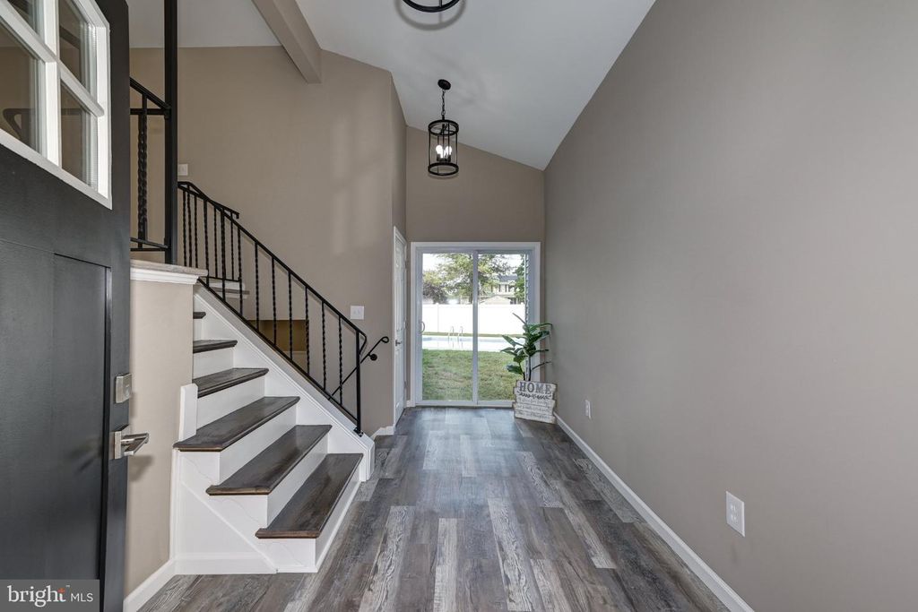 13 KINGSBRIDGE DR, BURLINGTON, NJ 08016 — photo 5
