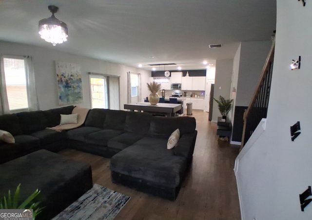 1039 Glade Run, Lithonia, GA 30058