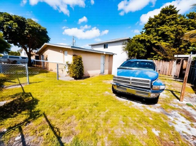 1896 NW 64th Street 1, Miami, FL 33147