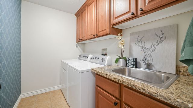 1454 E TUSCAN OAK WAY, Sandy, UT 84092