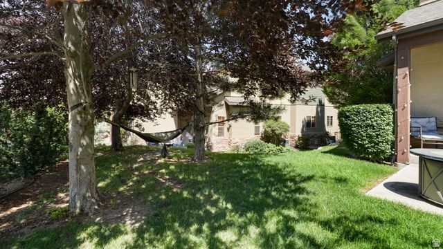 1454 E TUSCAN OAK WAY, Sandy, UT 84092