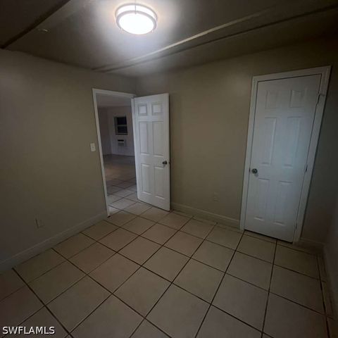 1427 Markland, Fort Myers, FL 33916