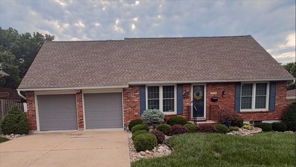 9704 Hardesty Avenue, Kansas City, MO 64137