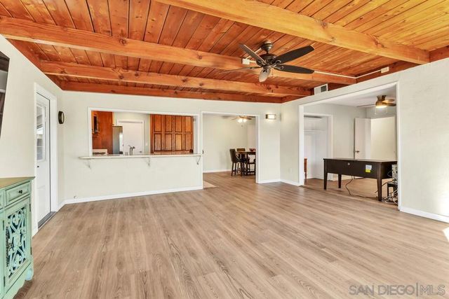 10143 Maple Tree Rd., Santee, CA 92071