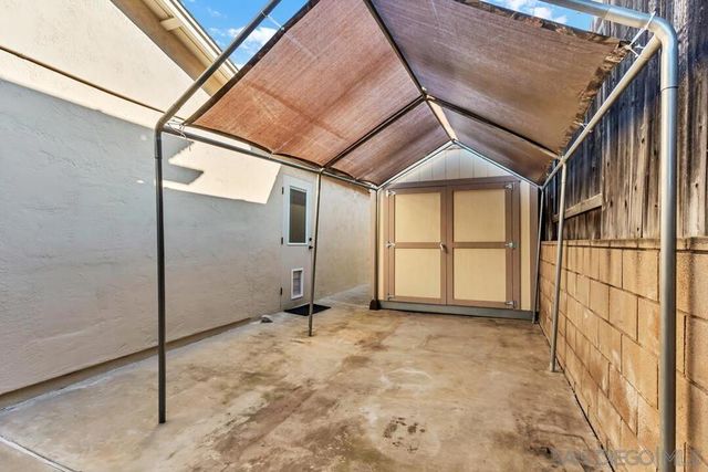 10143 Maple Tree Rd., Santee, CA 92071