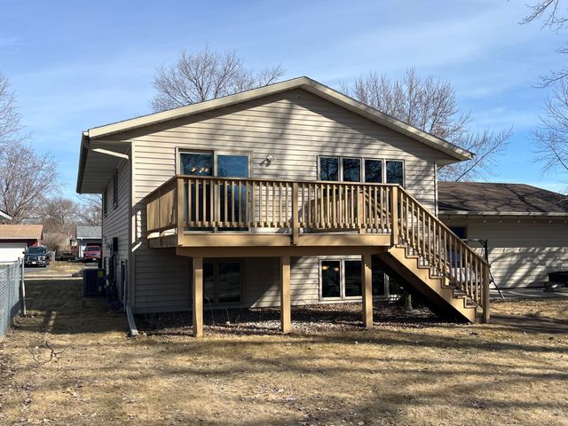 2904 Monroe Place, Saint Cloud, MN 56303