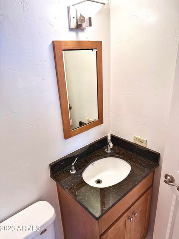 207 W CLARENDON Avenue 20C, Phoenix, AZ 85013