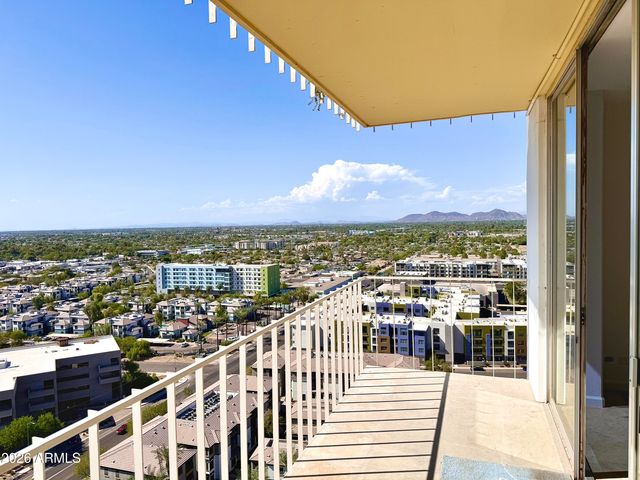 207 W CLARENDON Avenue 20C, Phoenix, AZ 85013
