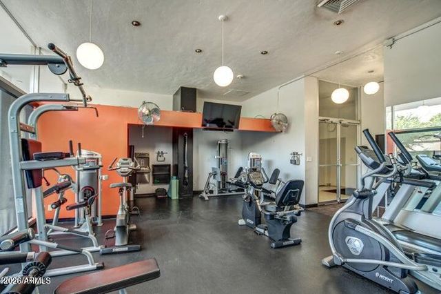 207 W CLARENDON Avenue 20C, Phoenix, AZ 85013