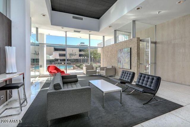 207 W CLARENDON Avenue 20C, Phoenix, AZ 85013