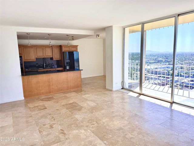 207 W CLARENDON Avenue 20C, Phoenix, AZ 85013