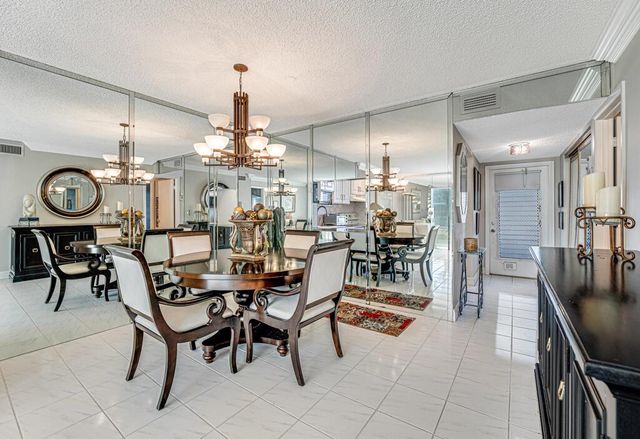 33 Abbey Lane 103, Delray Beach, FL 33446