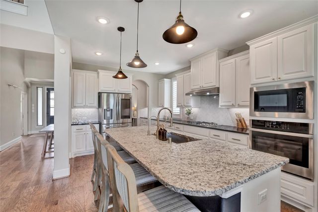 3204 Rose Creek Lane, League City, TX 77573