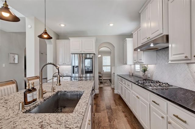 3204 Rose Creek Lane, League City, TX 77573