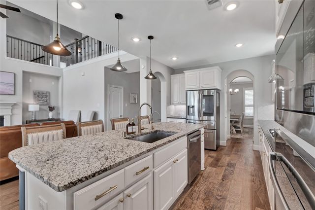 3204 Rose Creek Lane, League City, TX 77573
