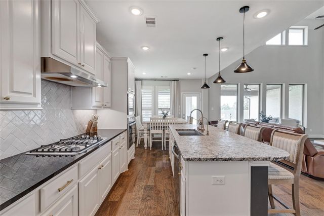 3204 Rose Creek Lane, League City, TX 77573