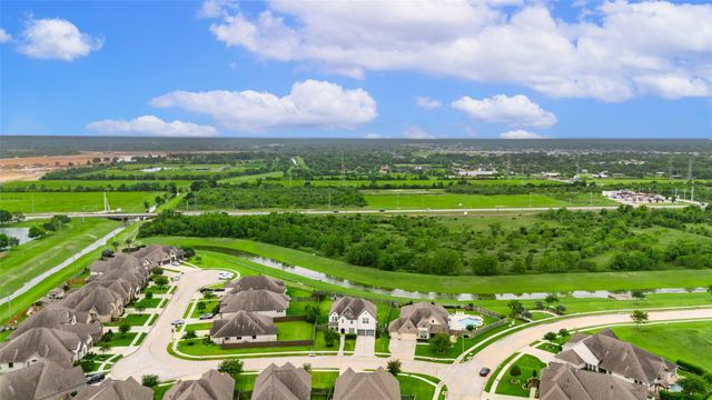 3204 Rose Creek Lane, League City, TX 77573