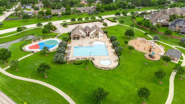3204 Rose Creek Lane, League City, TX 77573