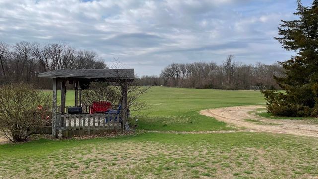 2835 W 625 S Road, North Judson, IN 46366