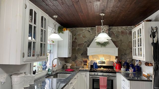 2835 W 625 S Road, North Judson, IN 46366